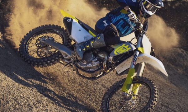 139656_08_23_AUG_HQV_Finance Offers_Offroad_Sales Promo_Digital Assets_CAN_FRE_Insta_1080x1080_image only_ (1)