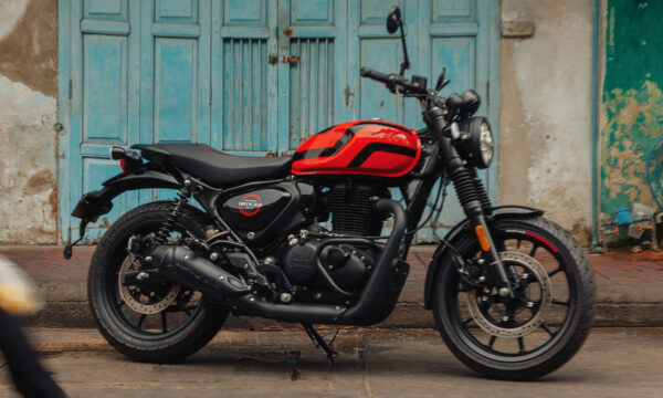 ROYALENFIELD-3
